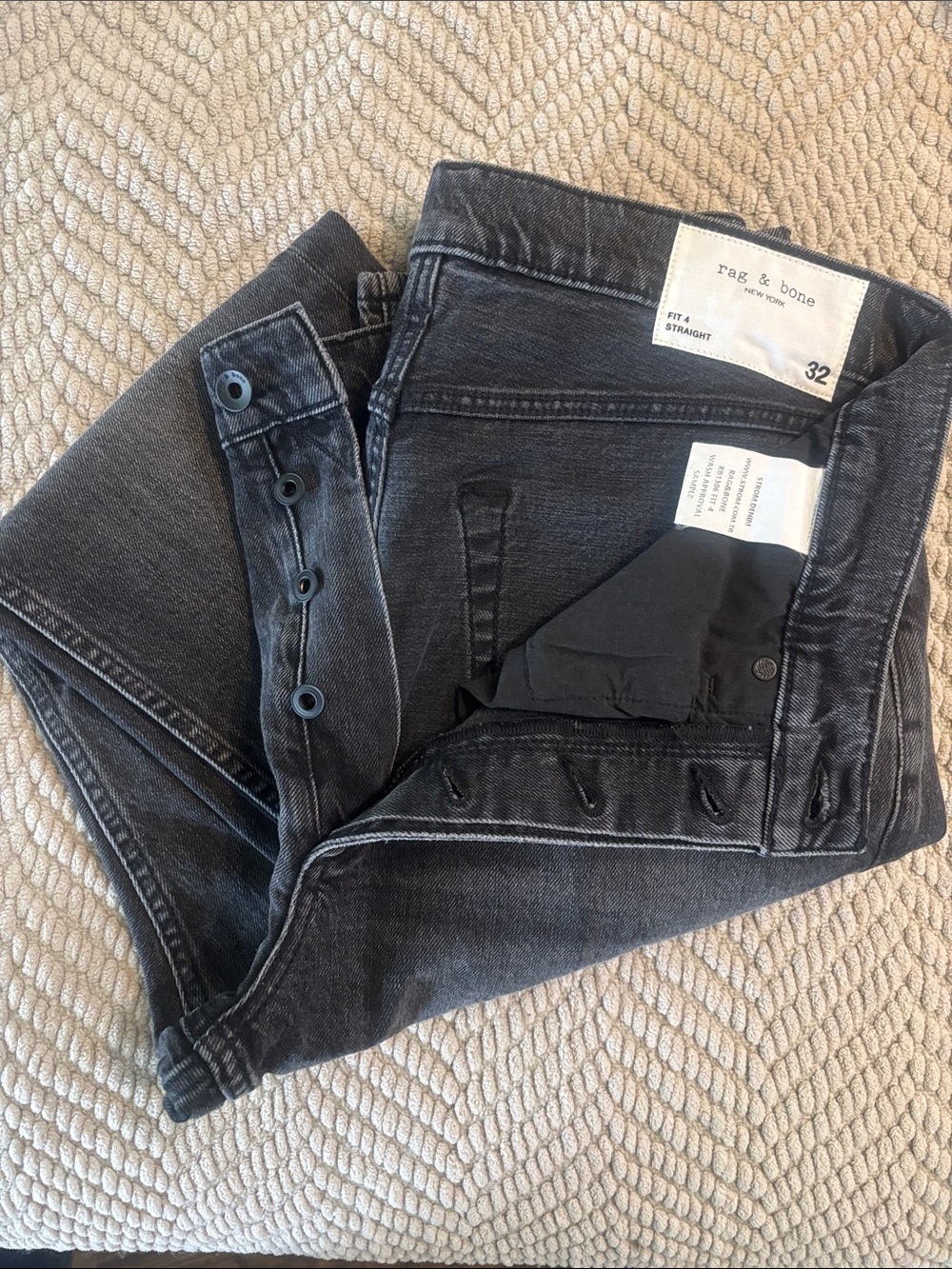 rag & bone Men's Straight Jeans in Washed Black